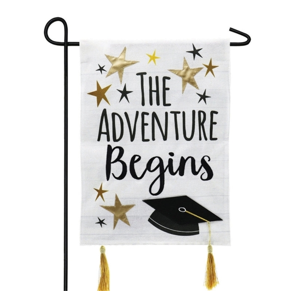 Evergreen Graduation Adventure Begins Garden Burlap Flag 12-1/2 in x 18 in NWT - Picture 1 of 5